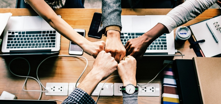 Feature Image motivating skills for leaders