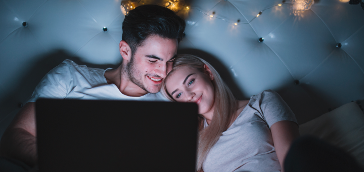 Cute-Couple-Watching-Movies-Learned-Optimism